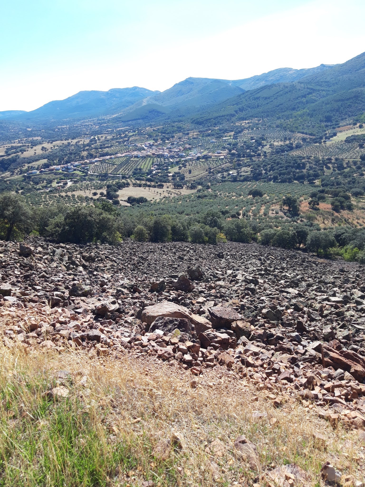 GUÍAS TURÍSTICAS, RUTAS, MONUMENTOS Y PUEBLOS DE TOLEDO CON 