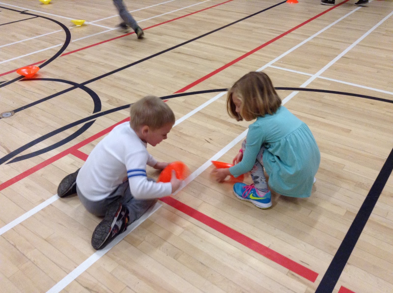 Ms Spofforth's Kindergarten: New Gym Game and Buddies
