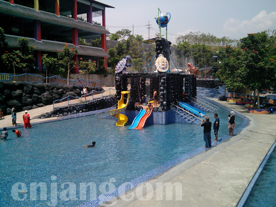 Kediri Waterpark 7