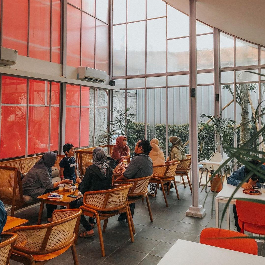 Lokasi dan Harga Menu Kolepa Mini Golf & Coffee Shop Bintaro