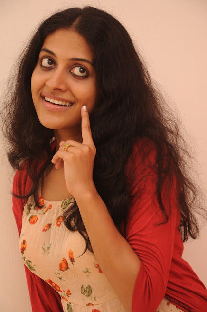 Tamil Actress Kavitha Nair Latest Image Gallery 2