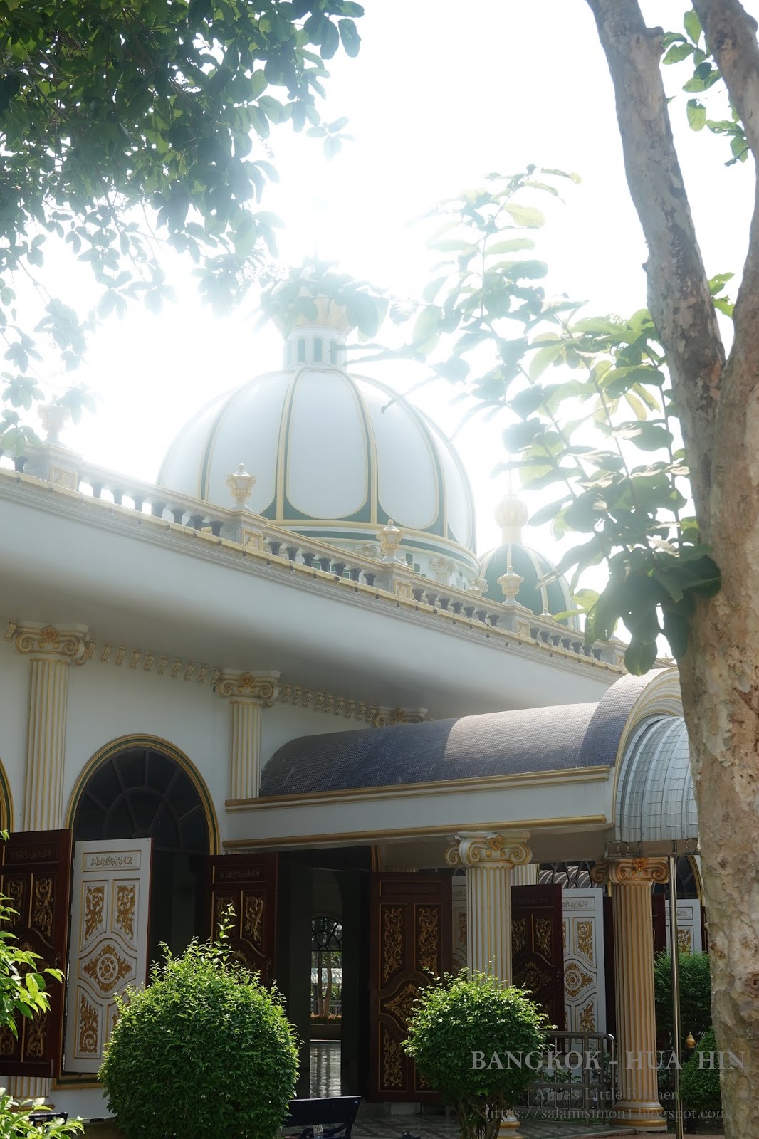 Kuala Lumpur  Bangkok  Solat di Kamalul Islam Mosque  Amie's Little
