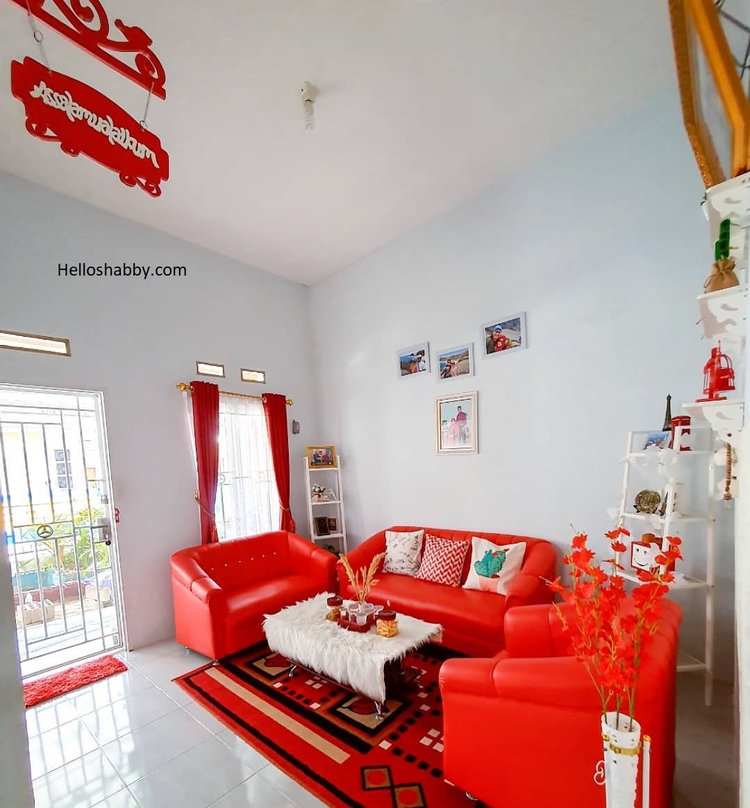 Best Red Accent Pieces for Living Space interior