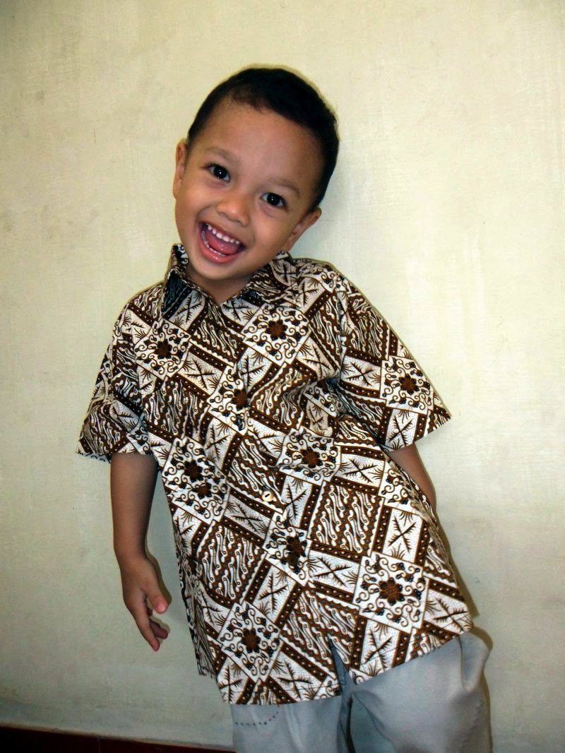 17+ Baju Batik Anak Laki-laki Modern, Inspirasi Modis!