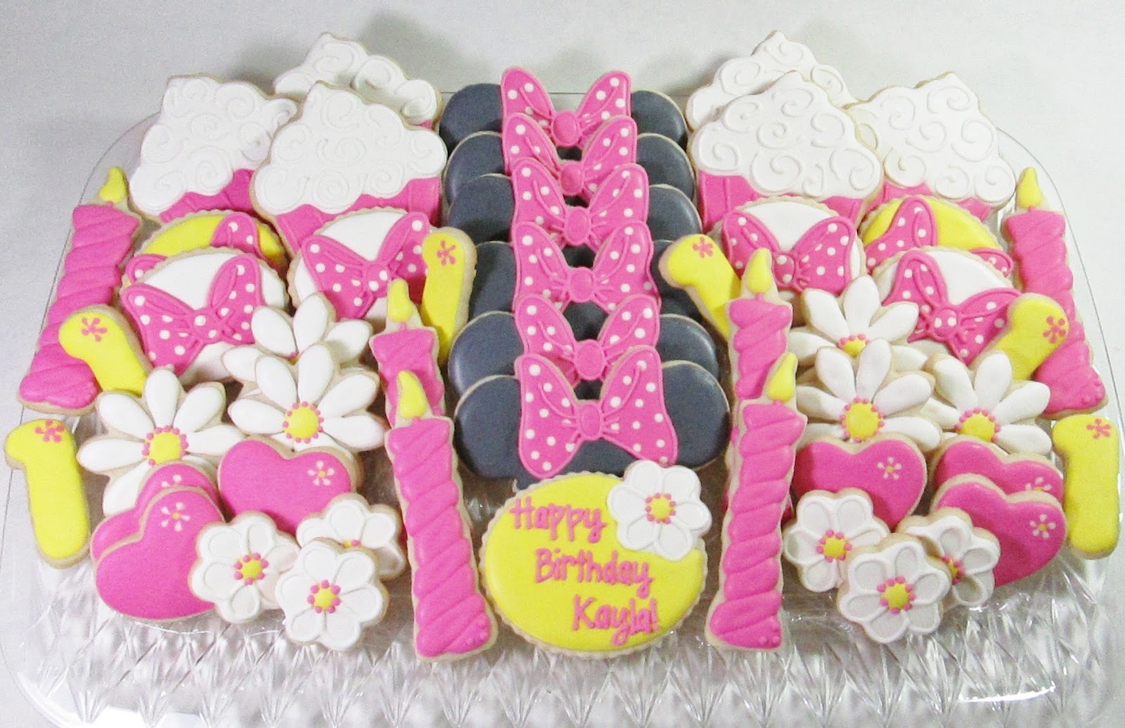 It was a Minnie themed party!