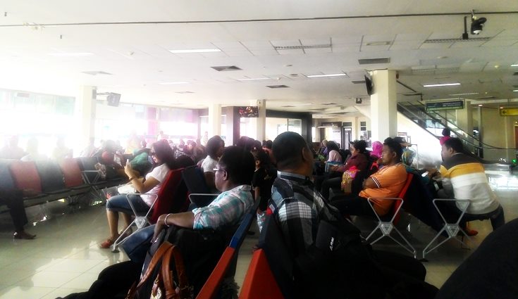 Foto Foto Panduan Naik Pesawat Di Bandara Internasional Pattimura Ambon