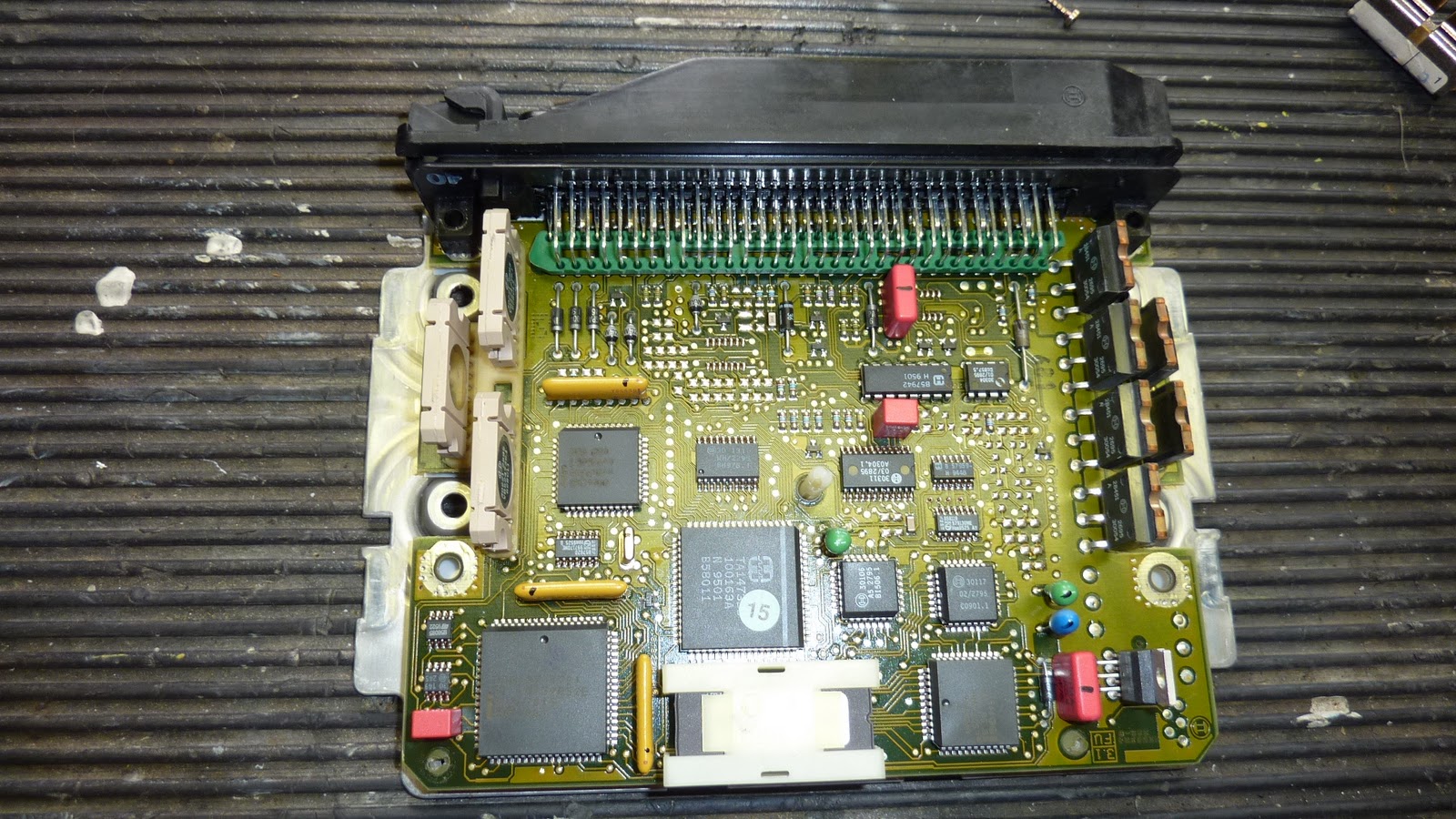 M54 Megasquirt 3: Wiring the harness adapter
