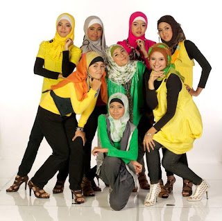 Girlband Sunni - Sunni Dan Kontroversi Girlband Berjilbab