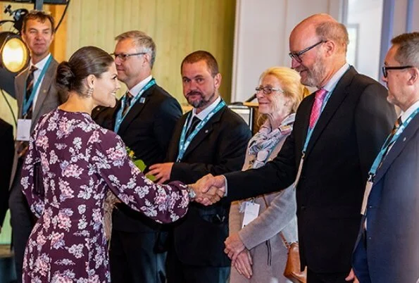 Crown Princess Victoria wore Andiata Odnala wool jacket in pink, and ByTiMo flared bell sleeve dress at research vessel