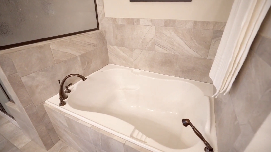 22 Interior Design Photos vs. Tour 216 Adams St, Georgetown, TX