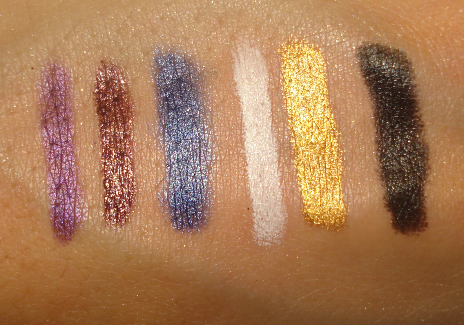 Belem's Beauty Review + Swatches LA Colors Jumbo Eye Pencils