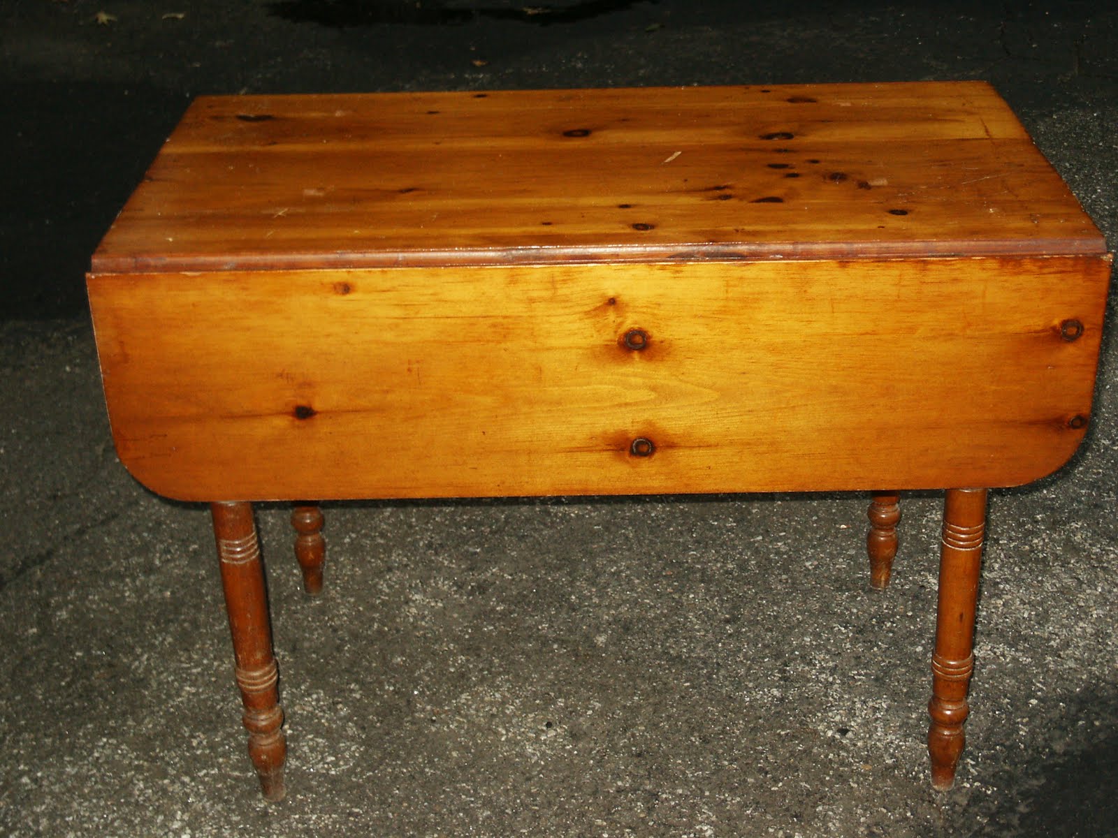 Wilton Tagg Sales Antique Pine Table