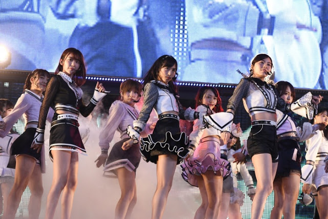 AKB48 52nd Single Teacher Teacher is a Kpop themed