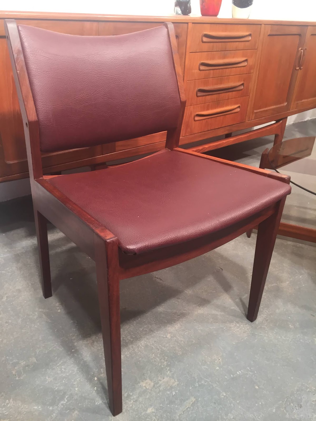 Vintage Furniture Ireland OCD 2018