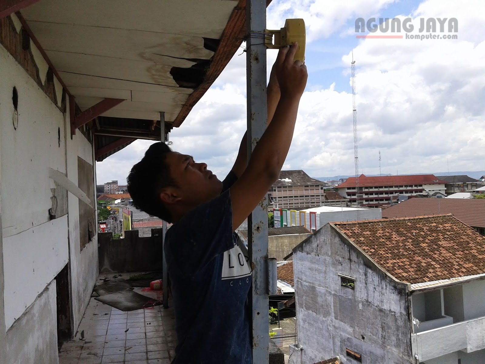 Pemasangan Embedded SXT - Pantau CCTV Rumah Walet P2P Online
