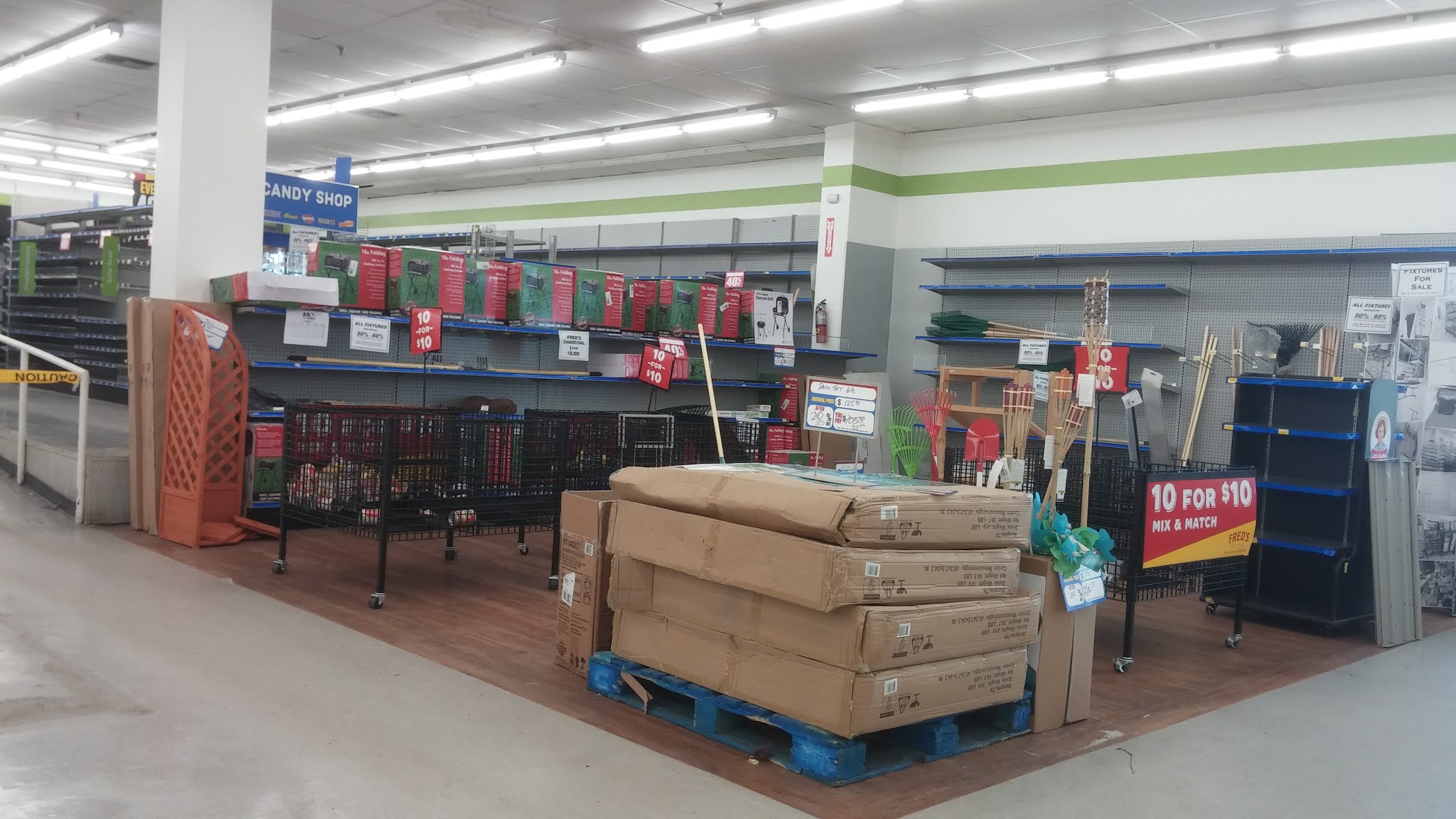 The MidSouth Retail Blog Fred's Closing, Hernando, MS (BONUS former