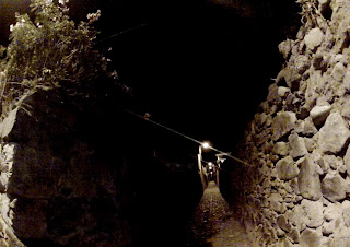 Um beco em Ollantaytambo / Peru.