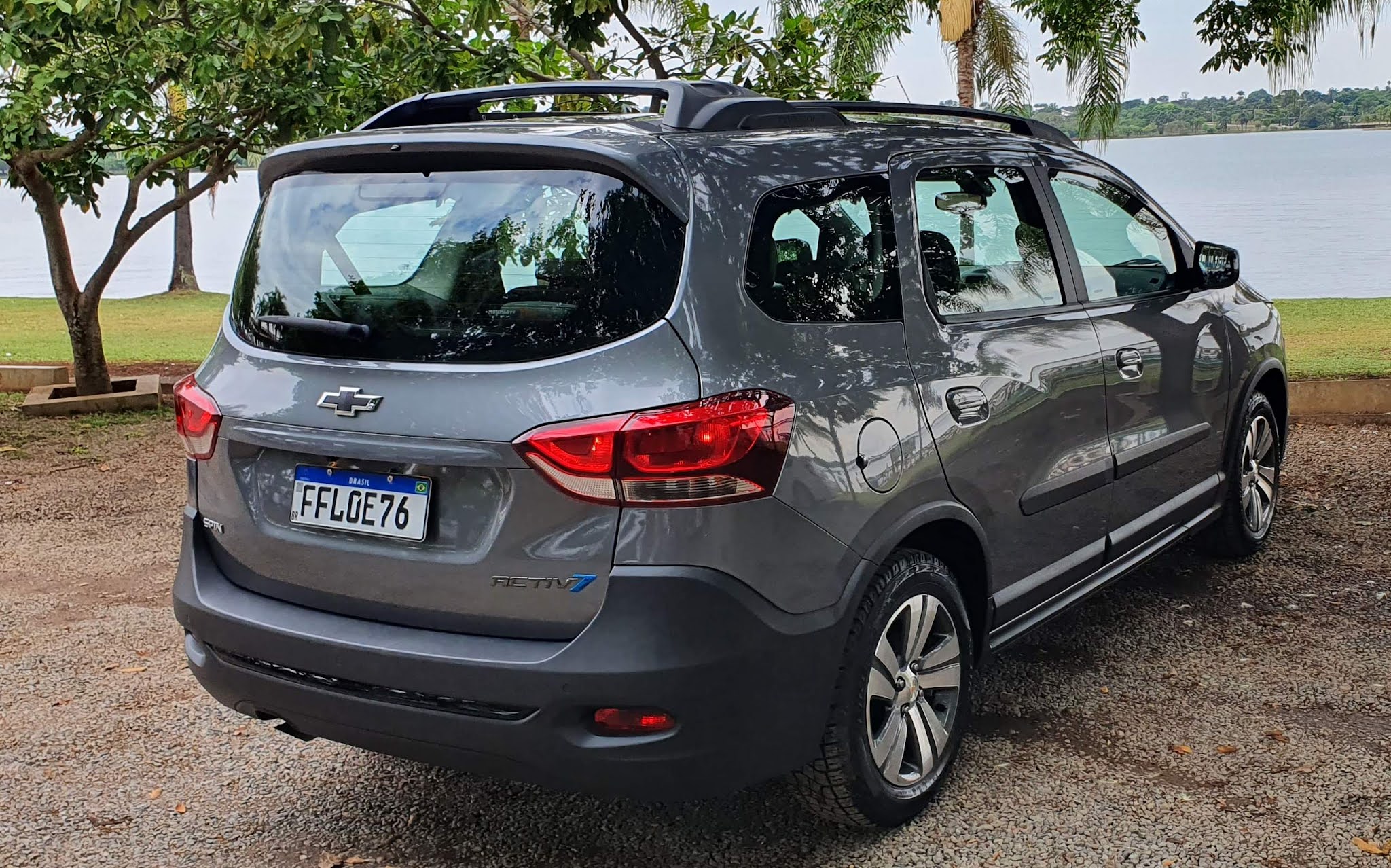 Chevrolet Spin Active 7 lugares 2022 avaliação, preços, consumo e ficha técnica