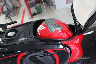 KELEBIHAN DAN KEKURANGAN MOTOR SCOOPY