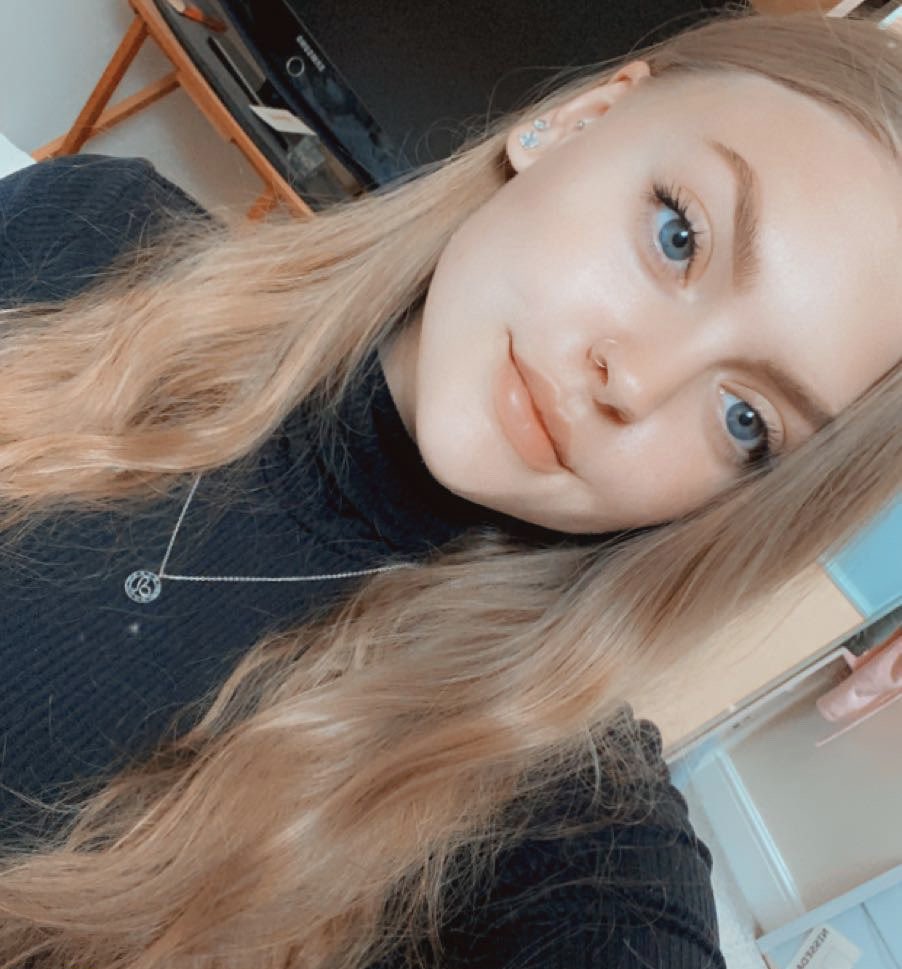 🍑bubblegum bitch🍑 chica hermosa de onlyfans con fotos de infarto 🙈😱🔥