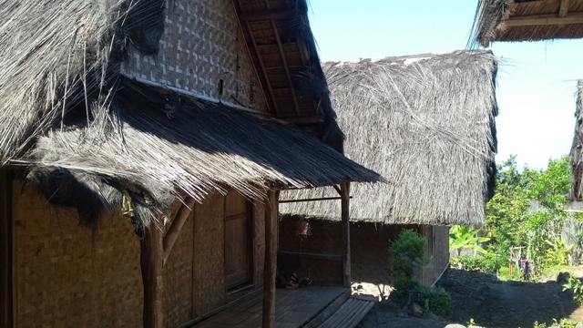 Kampung Adat Kasundaan Orsinil Kampung Dukuh Kecamatan Cikelet Garut