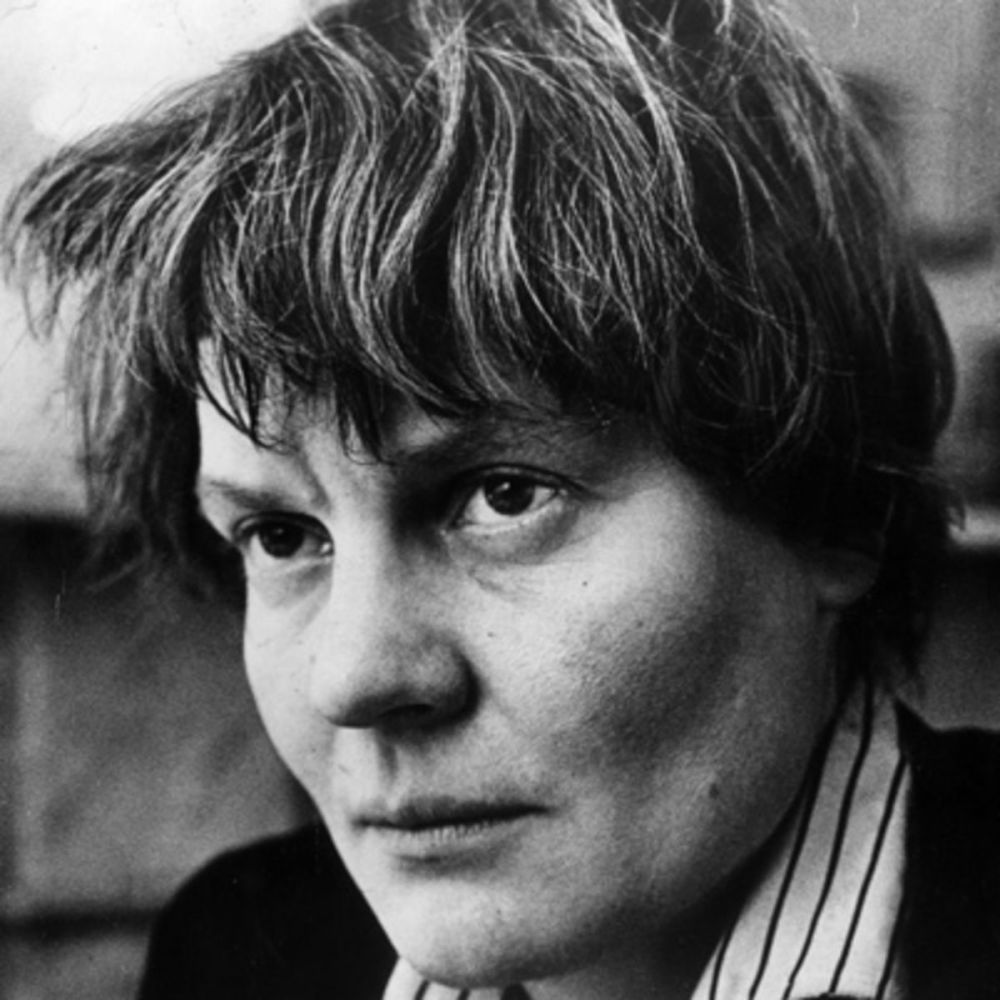 Biografía de Iris Murdoch la filósofa de la moral Estandarte Biografía de Iris Murdoch la filósofa de la moral Estandarte