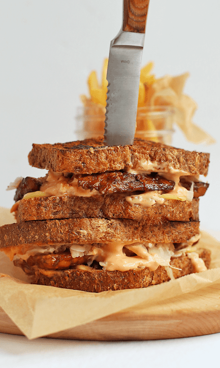 Vegan Tempeh Reuben