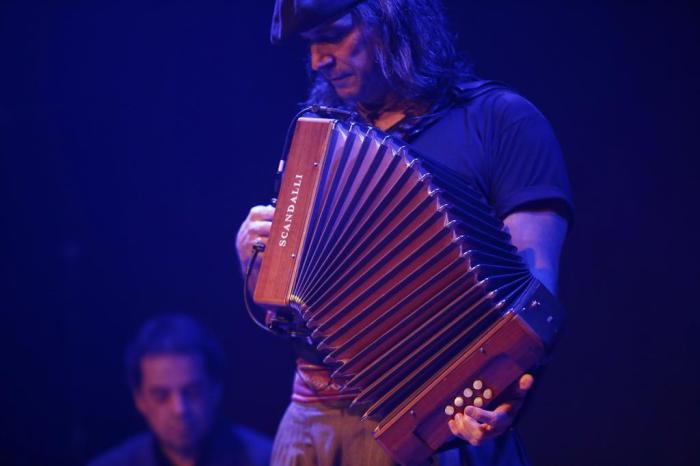 Renato nosso fenômeno cultural Prosa Galponeira