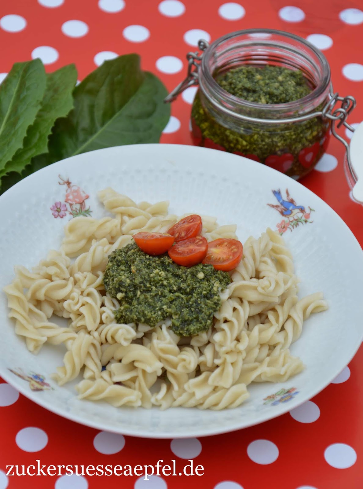 Ein Rezept für ein leckeres LöwenzahnPesto ♥ Zuckersüße Äpfel