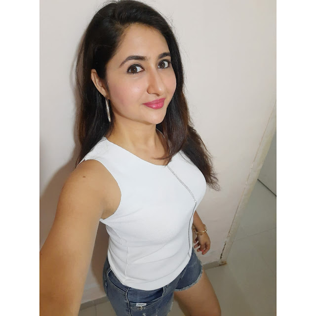 Indian Actress Harshada Patil Latest Photos 2021 Navel Queens
