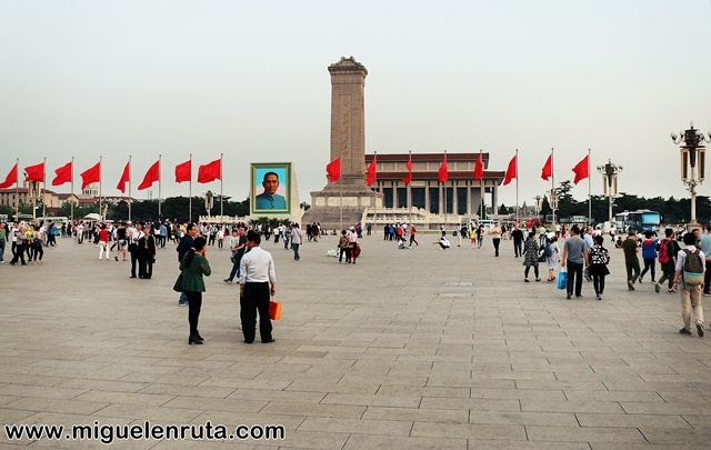 Plaza-Tiananmen-Pekin