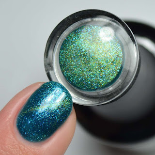 teal cat eye magnetic gel nail polish