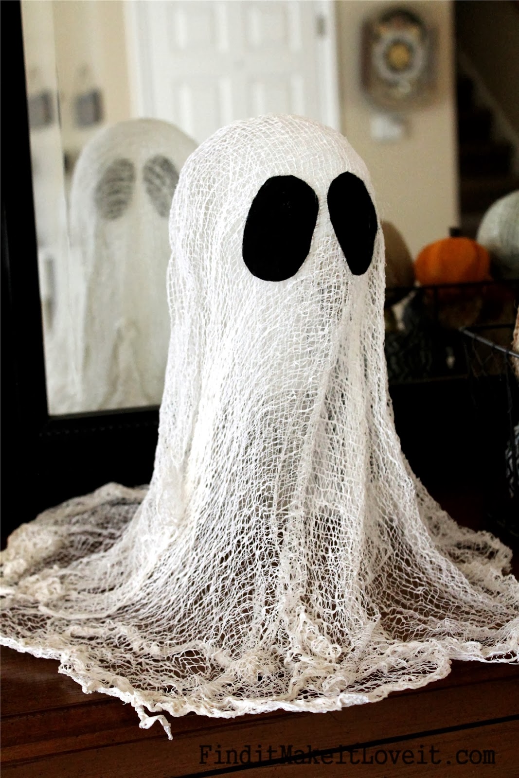 Batty Wall & Cheesecloth ghosts - Find it, Make it, Love it