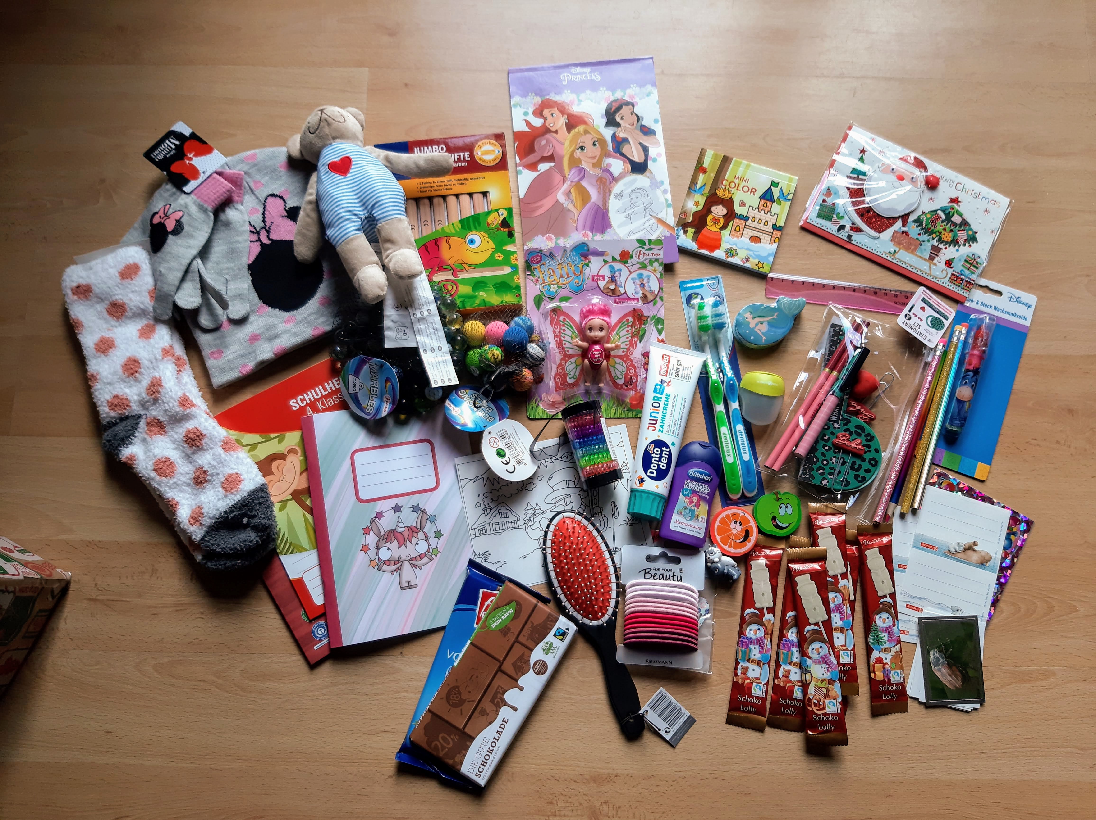 KreaTinis Weihnachten im Schuhkarton 2020
