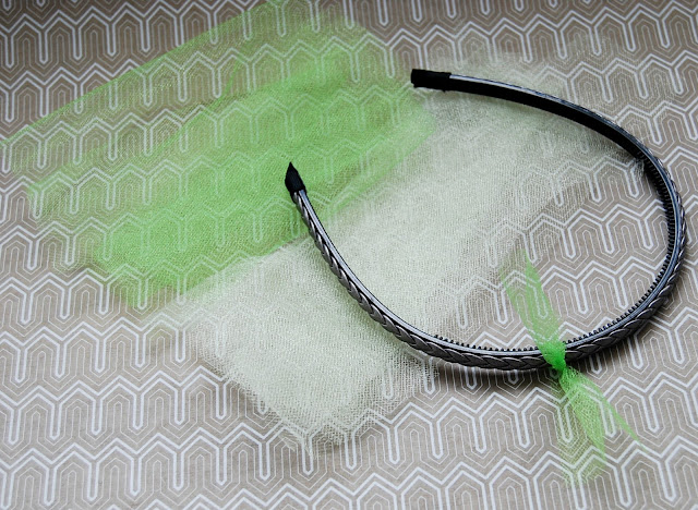 Make Your Own St Patrick's Day Headband #easy #tutorial #how #to