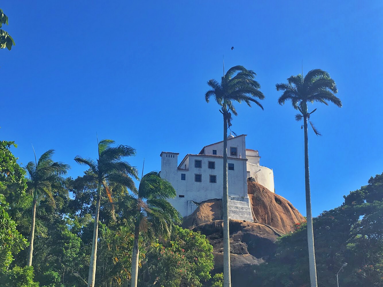Como visitar o Convento da Penha, em Vila Velha, no Espírito Santo Brasileira Viajante