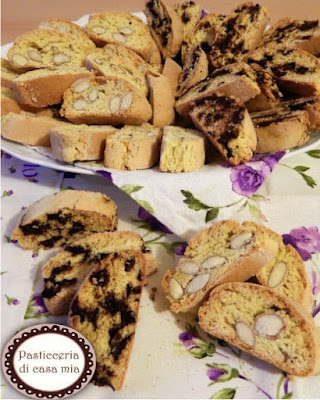 cantucci di prato mandorle e cioccolato pasticceria di casa mia