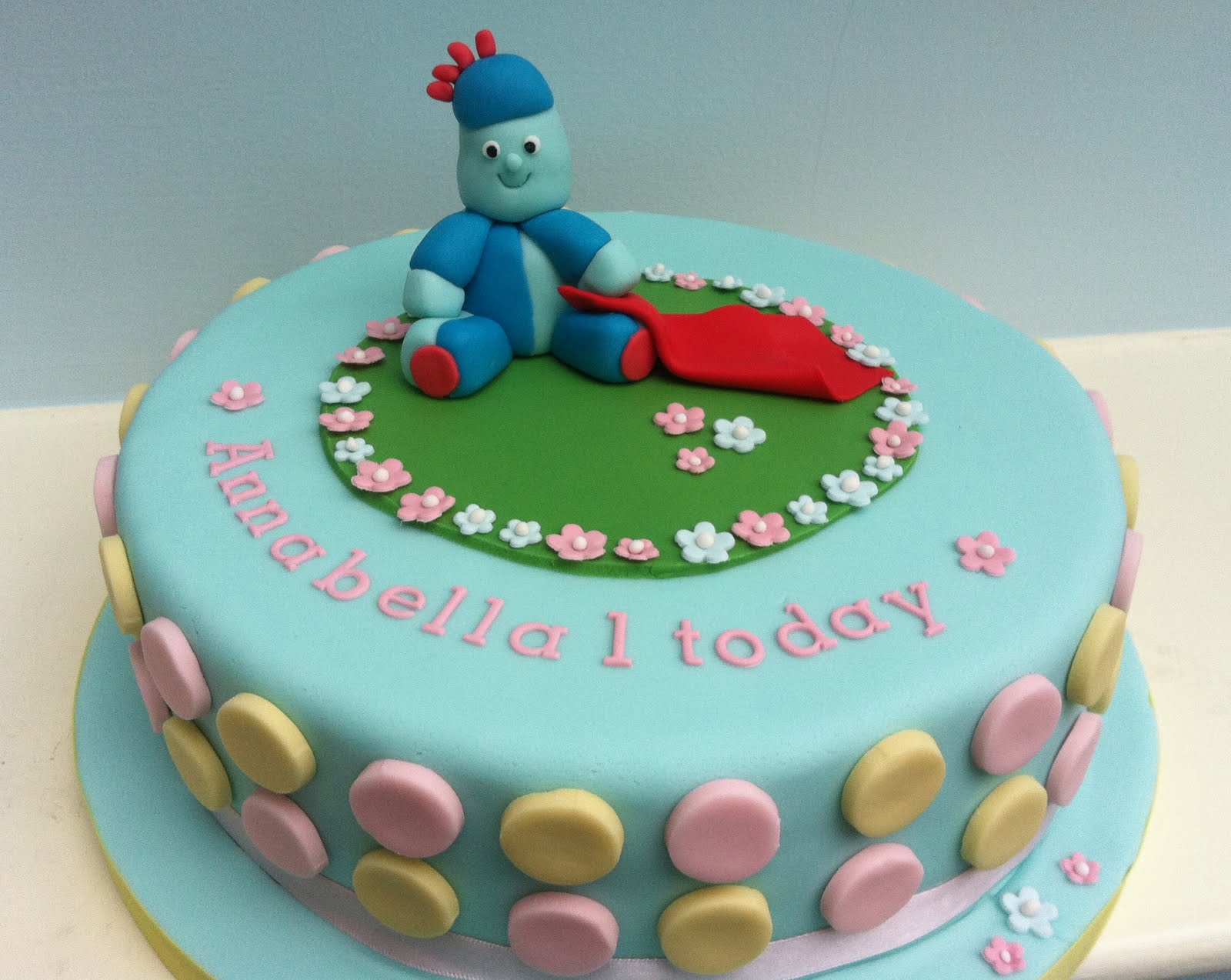 A Spoonful of Sugar Children�s cakes