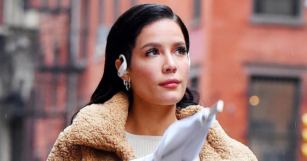 Halsey – Filming a Commercial in New York 10/09/2019