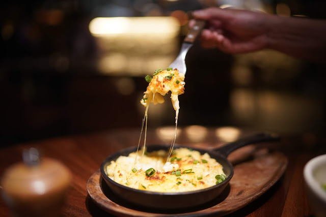 Hunter and Barrel Sydney Steak Restaurant mac and cheese