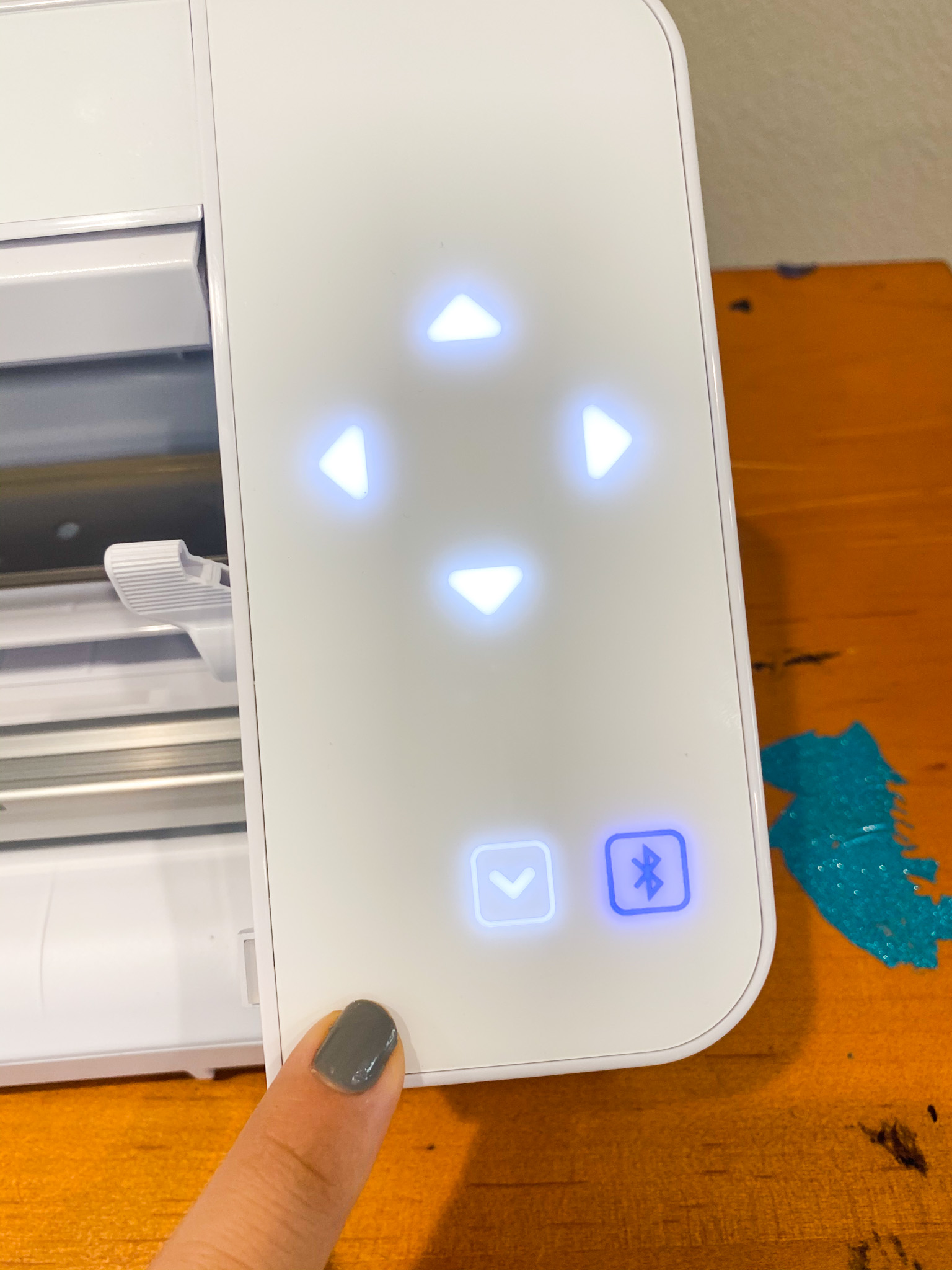 Silhouette CAMEO 4 Pro Set Up and Unboxing Video and Tutorial (Video