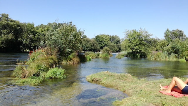 Marginal Praia Fluvial Navarra