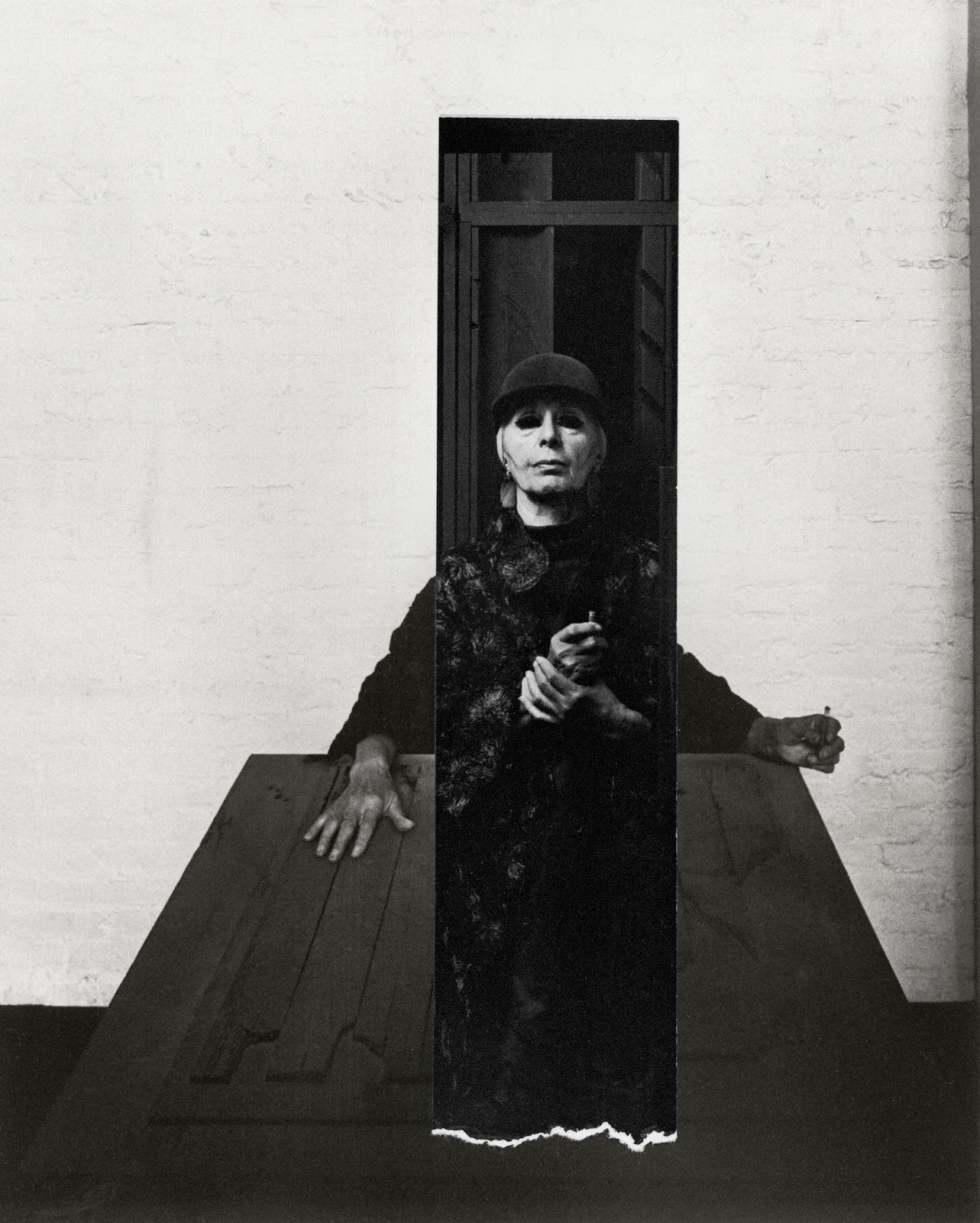 NAU NUA LOUISE NEVELSON