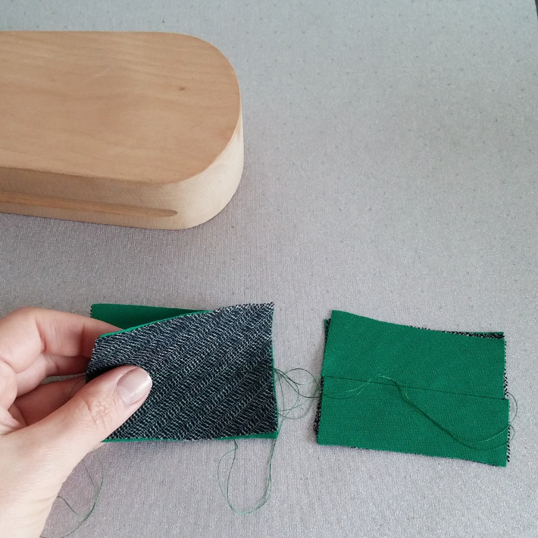 How to make faced bound buttonholes Como fazer casas de botão