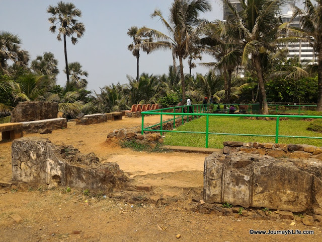 Pune-Mumbai-Pune solo Bike ride!