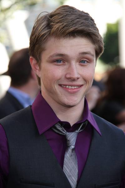 Sterling Knight Alex O'Donnell.