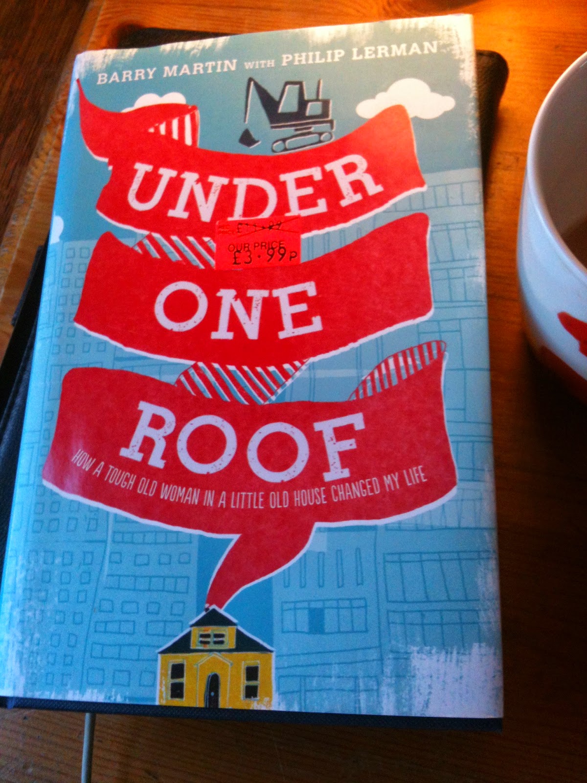 under one roof ali hazelwood book review