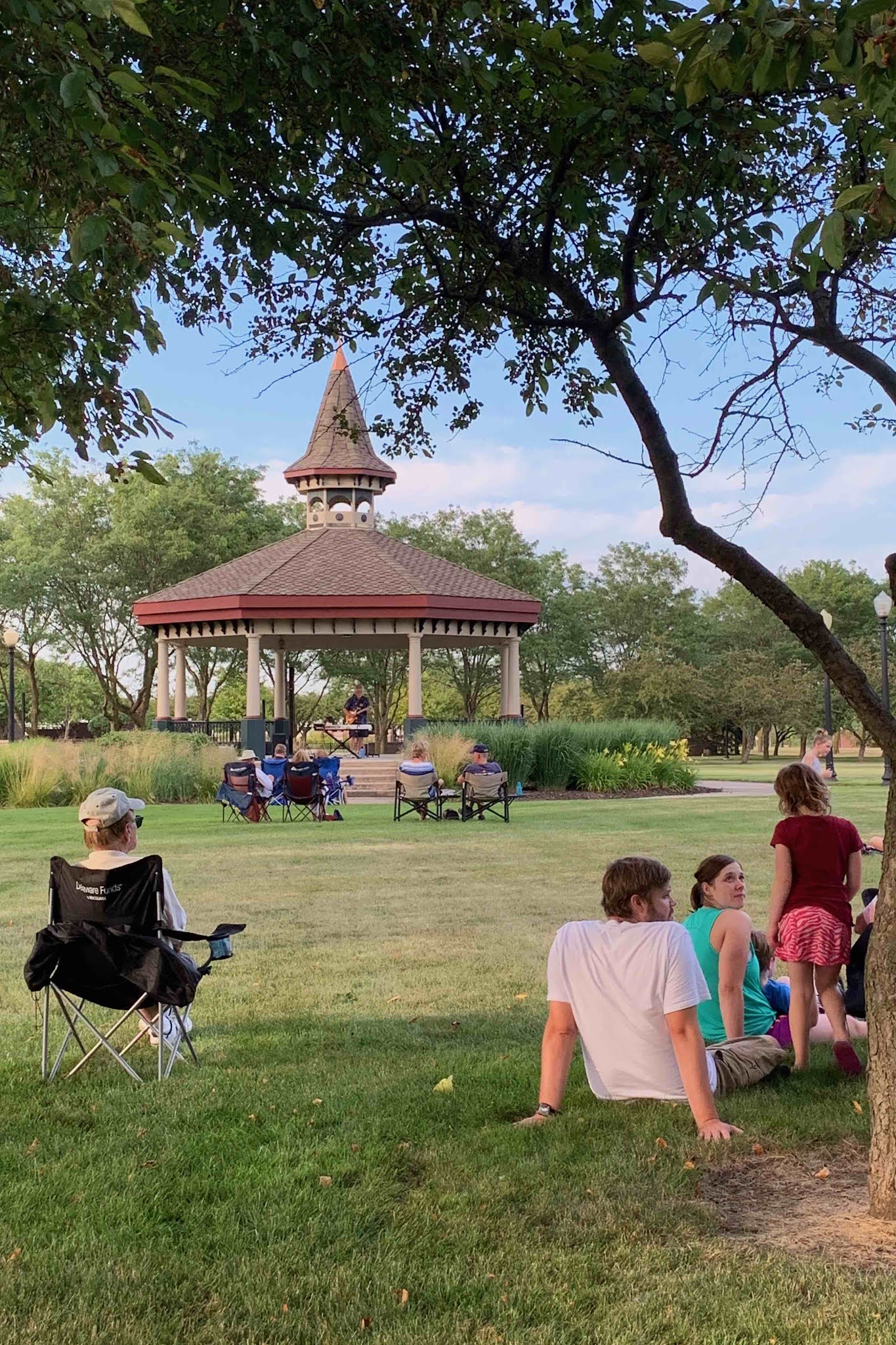 Green Meadows West Monthly Summer Concert Series Returns to Dover Park!