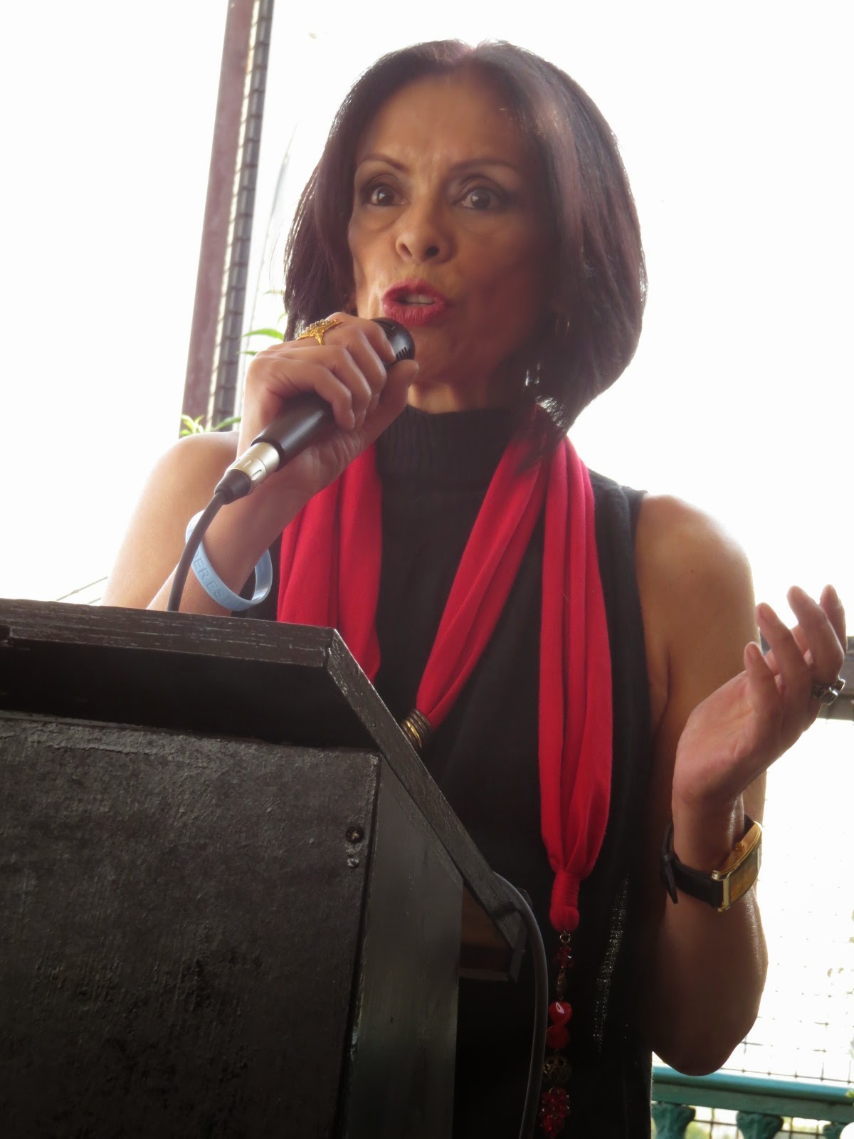 internautaSOY ROSA MARIA MORENO NOS LO TUVO QUE DECIR