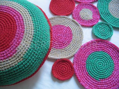 caminos.crochet 5 - Caminos tejidos a crochet que decoran nuestras mesas...